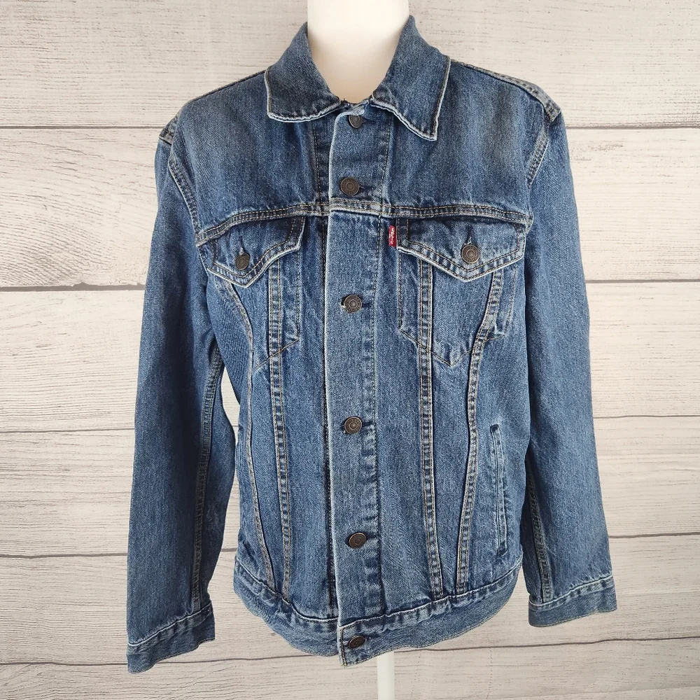 Levi's Dark Wash Denim Trucker Jacket  WPL-423